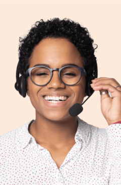callcentermedarbetare med headset